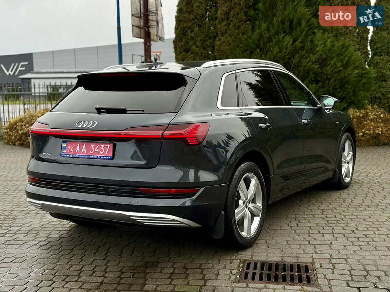 Позашляховик / Кросовер Audi e-tron 2019 в Львові