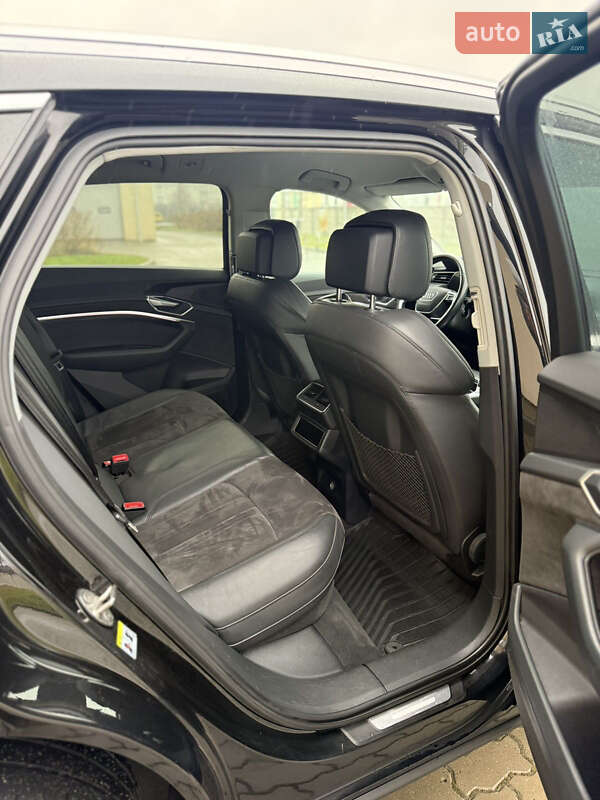 Внедорожник / Кроссовер Audi e-tron 2019 в Радехове