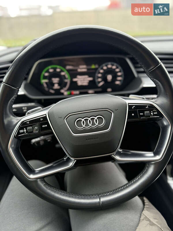 Внедорожник / Кроссовер Audi e-tron 2019 в Радехове
