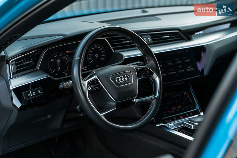 Внедорожник / Кроссовер Audi e-tron 2019 в Мукачево
