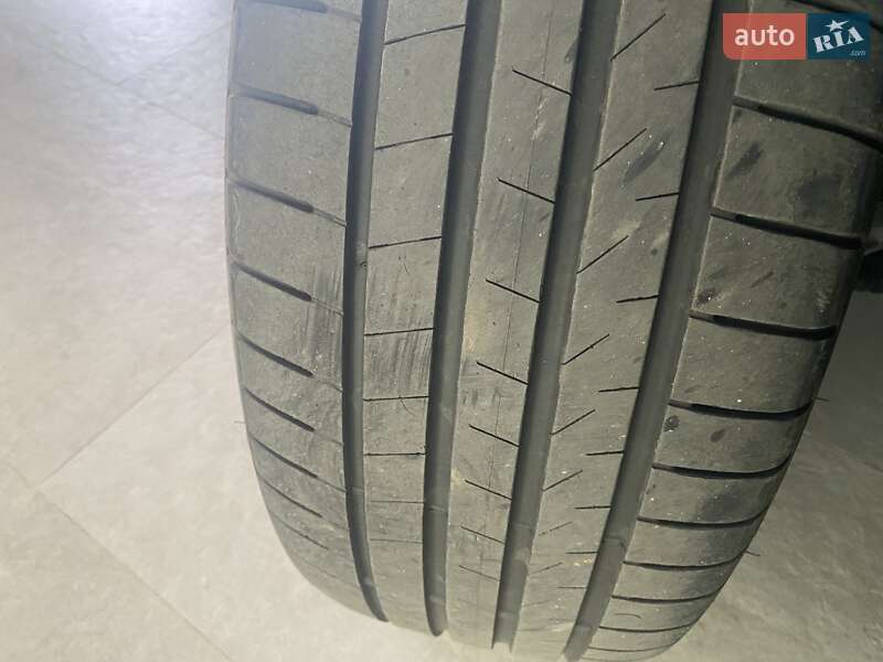 Позашляховик / Кросовер Audi e-tron 2020 в Ірпені