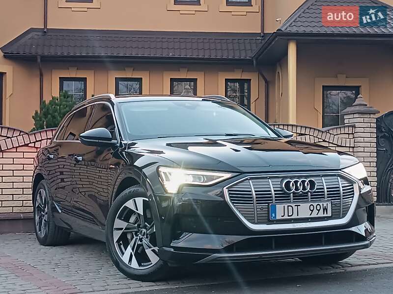 Внедорожник / Кроссовер Audi e-tron 2023 в Львове