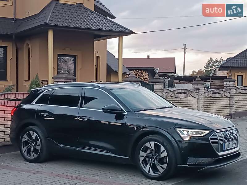 Внедорожник / Кроссовер Audi e-tron 2023 в Львове