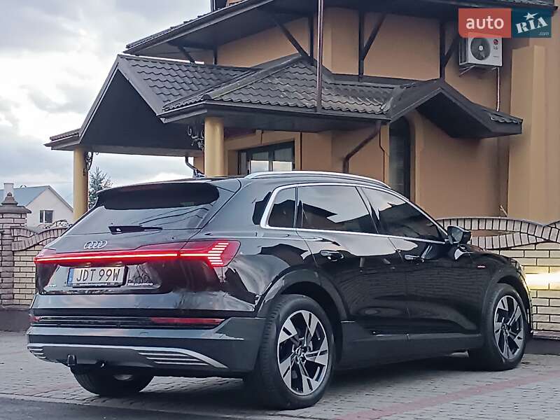 Внедорожник / Кроссовер Audi e-tron 2023 в Львове