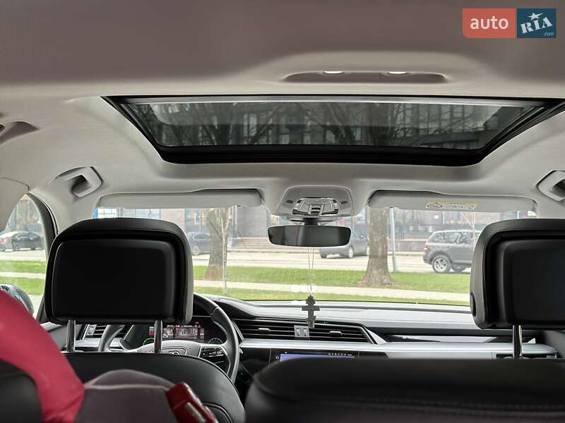 Внедорожник / Кроссовер Audi e-tron 2019 в Ужгороде