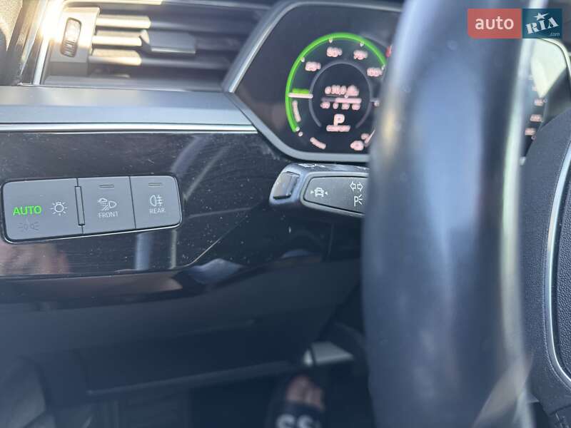 Внедорожник / Кроссовер Audi e-tron 2020 в Львове фото 21 Внедорожник / Кроссовер Audi e-tron 2020 в Львове