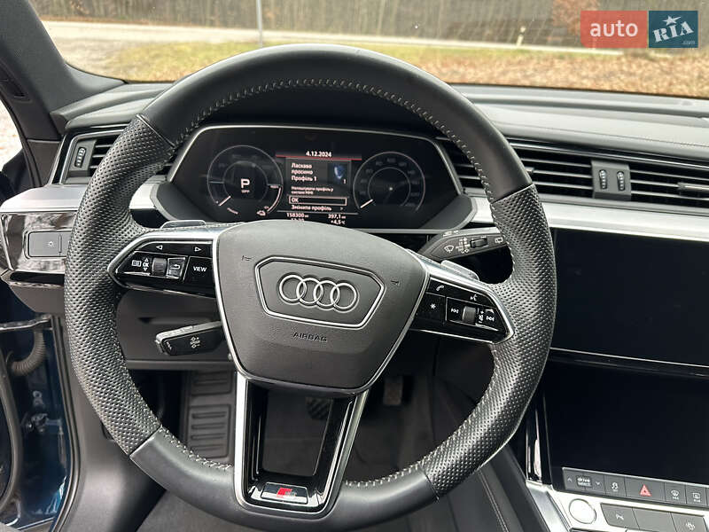 Внедорожник / Кроссовер Audi e-tron 2019 в Киеве