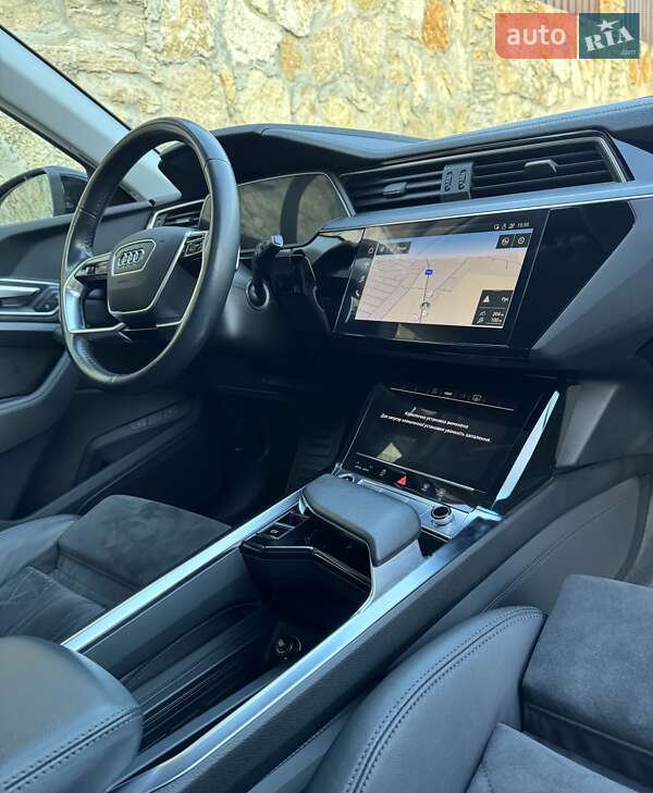 Внедорожник / Кроссовер Audi e-tron 2020 в Ровно