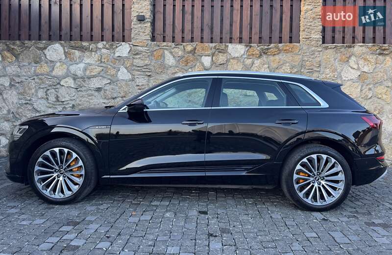Внедорожник / Кроссовер Audi e-tron 2020 в Ровно