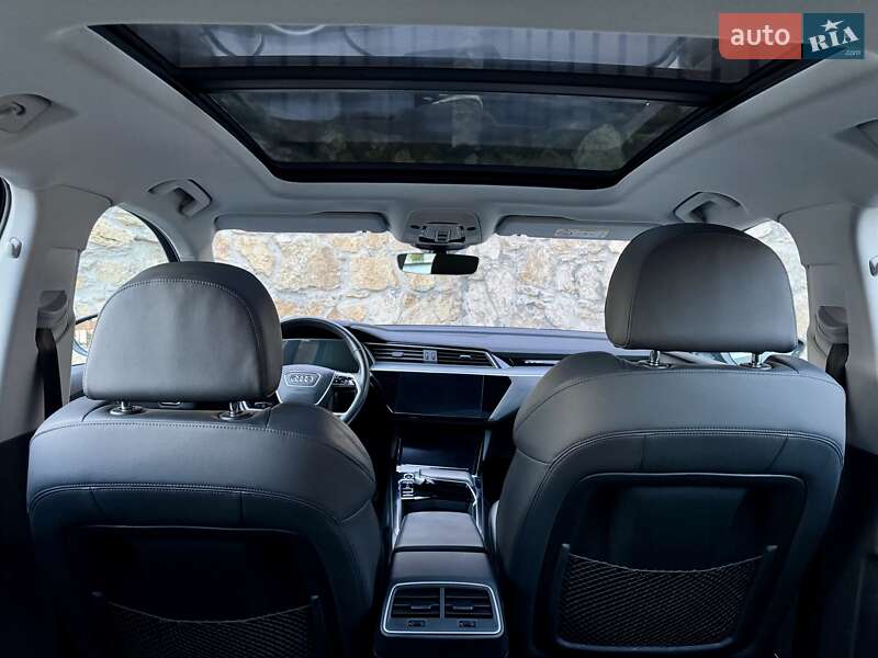 Внедорожник / Кроссовер Audi e-tron 2020 в Ровно