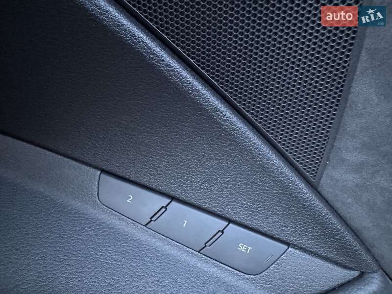 Внедорожник / Кроссовер Audi e-tron 2020 в Ровно