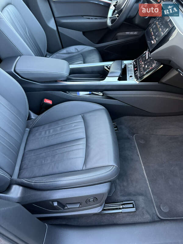 Внедорожник / Кроссовер Audi e-tron 2020 в Ровно