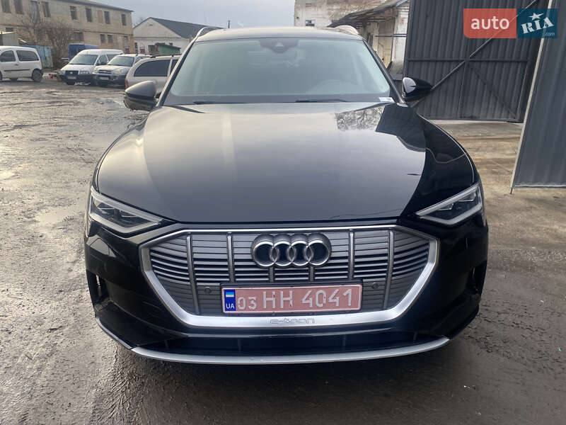 Внедорожник / Кроссовер Audi e-tron 2019 в Дубно фото 2 Внедорожник / Кроссовер Audi e-tron 2019 в Дубно