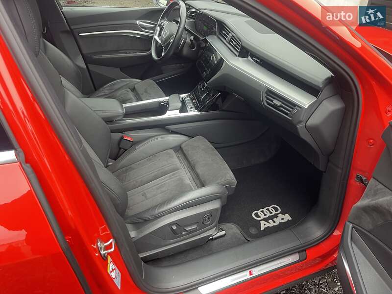 Внедорожник / Кроссовер Audi e-tron 2020 в Луцке