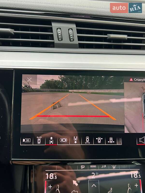 Позашляховик / Кросовер Audi e-tron 2021 в Дніпрі