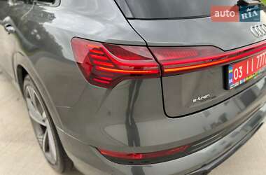 Позашляховик / Кросовер Audi e-tron 2021 в Дніпрі