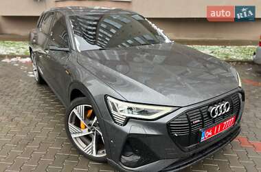 Позашляховик / Кросовер Audi e-tron 2021 в Дніпрі