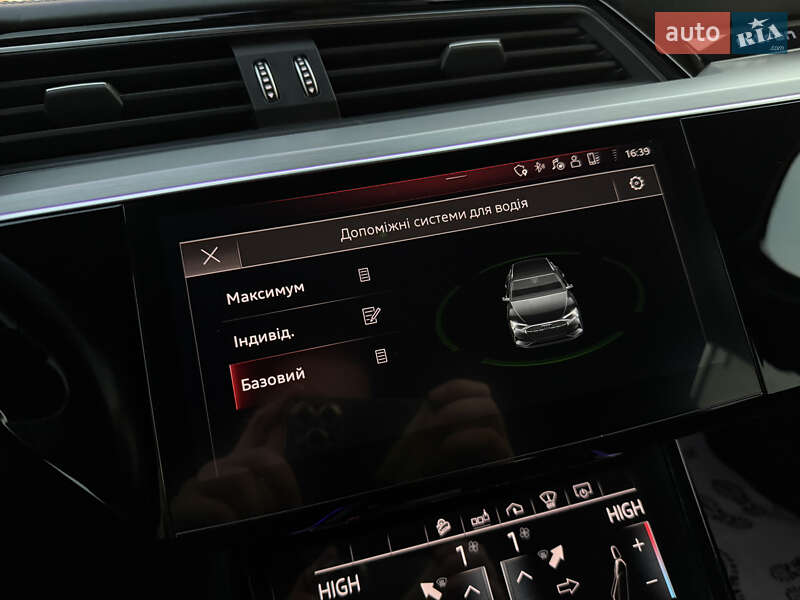 Внедорожник / Кроссовер Audi e-tron 2019 в Дрогобыче