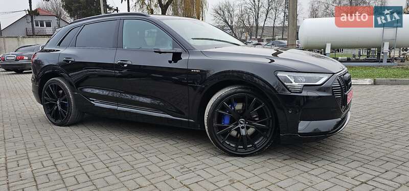 Позашляховик / Кросовер Audi e-tron 2020 в Тернополі