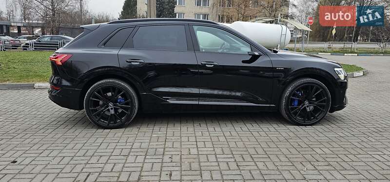 Позашляховик / Кросовер Audi e-tron 2020 в Тернополі