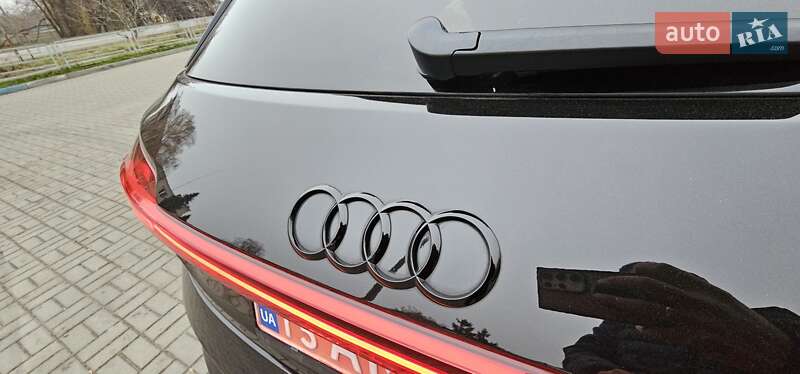 Позашляховик / Кросовер Audi e-tron 2020 в Тернополі