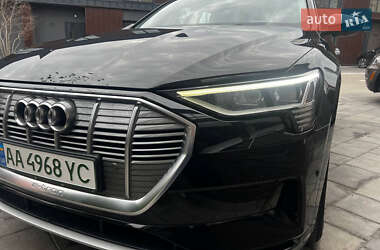 Позашляховик / Кросовер Audi e-tron 2019 в Києві