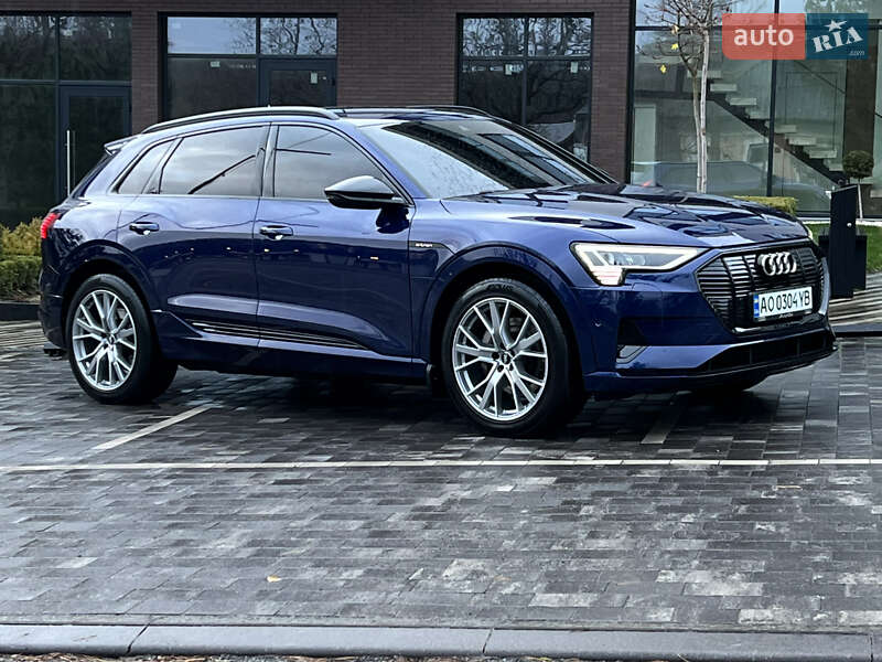 Внедорожник / Кроссовер Audi e-tron 2019 в Ужгороде фото Внедорожник / Кроссовер Audi e-tron 2019 в Ужгороде
