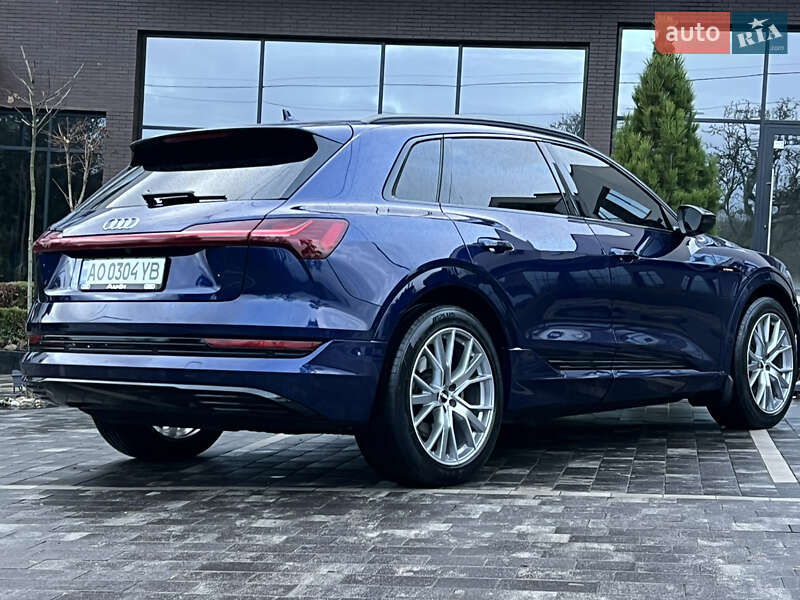 Внедорожник / Кроссовер Audi e-tron 2019 в Ужгороде фото 39 Внедорожник / Кроссовер Audi e-tron 2019 в Ужгороде