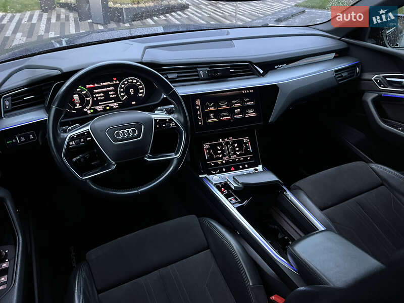 Внедорожник / Кроссовер Audi e-tron 2019 в Ужгороде фото 44 Внедорожник / Кроссовер Audi e-tron 2019 в Ужгороде