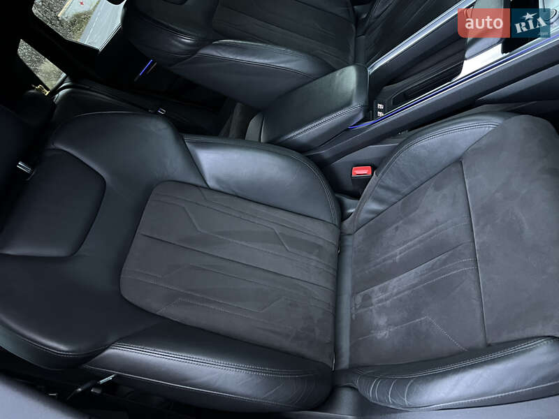 Внедорожник / Кроссовер Audi e-tron 2019 в Ужгороде фото 69 Внедорожник / Кроссовер Audi e-tron 2019 в Ужгороде