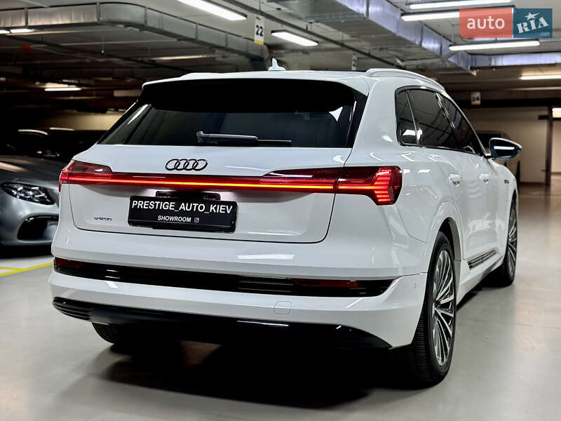 Позашляховик / Кросовер Audi e-tron 2019 в Києві