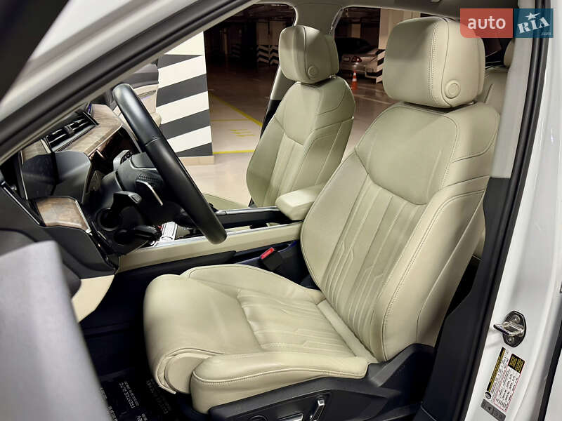 Позашляховик / Кросовер Audi e-tron 2019 в Києві