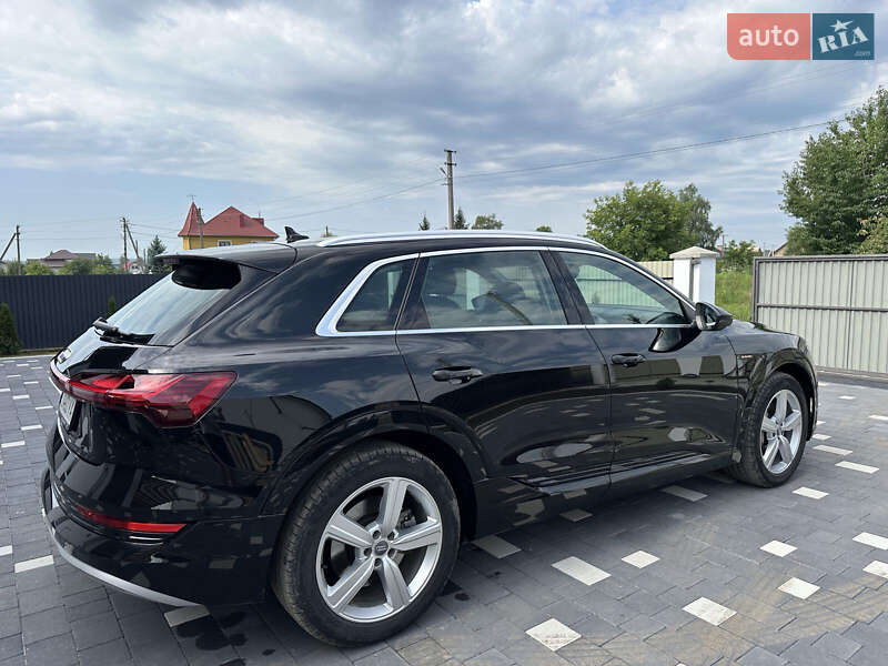 Позашляховик / Кросовер Audi e-tron 2020 в Коломиї