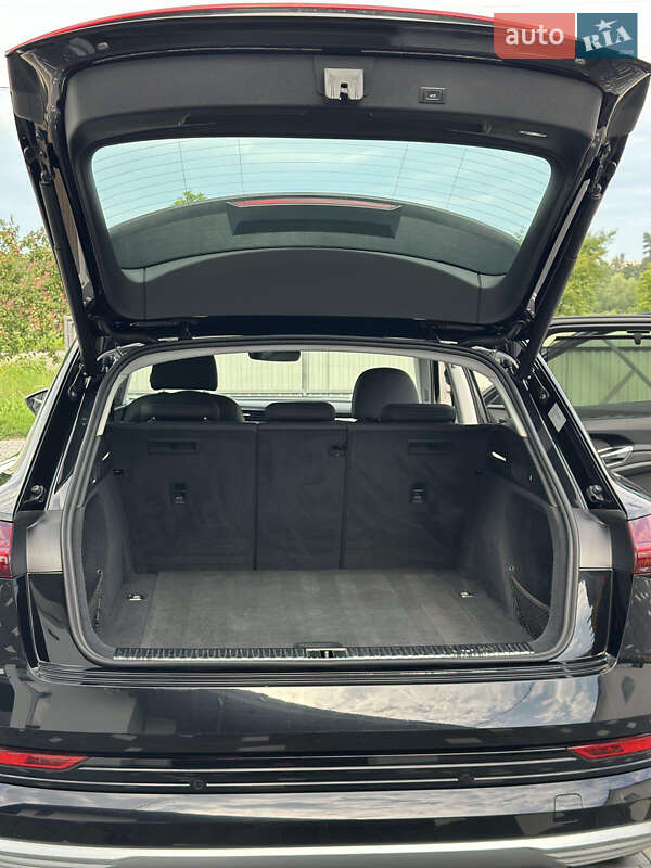 Позашляховик / Кросовер Audi e-tron 2020 в Коломиї