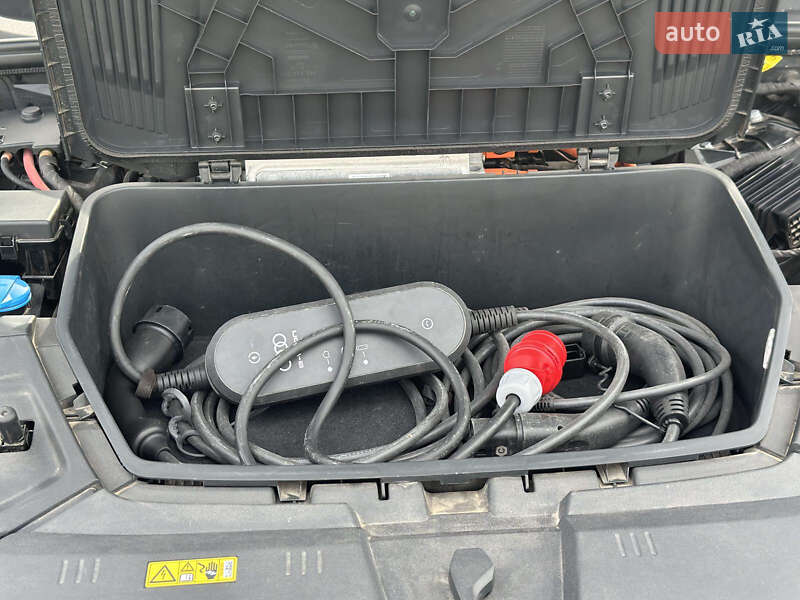 Позашляховик / Кросовер Audi e-tron 2020 в Коломиї