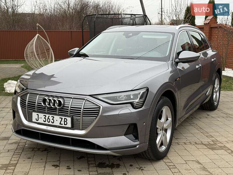 Внедорожник / Кроссовер Audi e-tron 2020 в Коломые