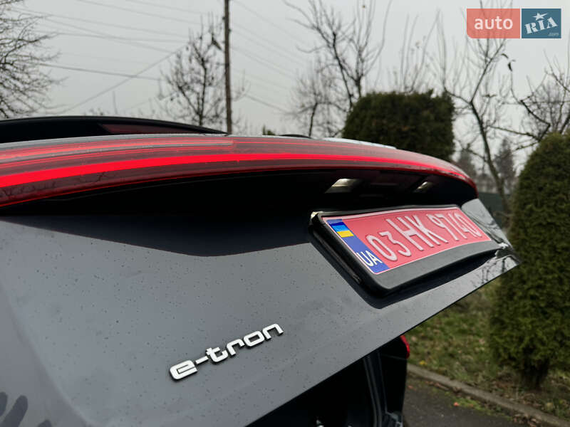Позашляховик / Кросовер Audi e-tron 2020 в Харкові фото 59 Позашляховик / Кросовер Audi e-tron 2020 в Харкові