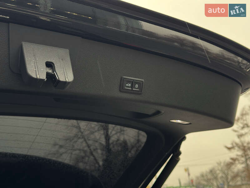 Внедорожник / Кроссовер Audi e-tron 2019 в Харькове