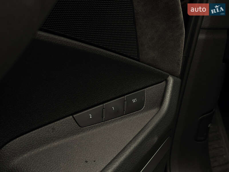 Внедорожник / Кроссовер Audi e-tron 2019 в Харькове