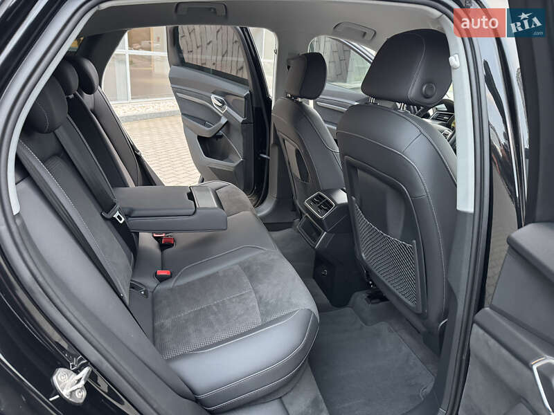 Позашляховик / Кросовер Audi e-tron 2023 в Хмельницькому фото 51 Позашляховик / Кросовер Audi e-tron 2023 в Хмельницькому