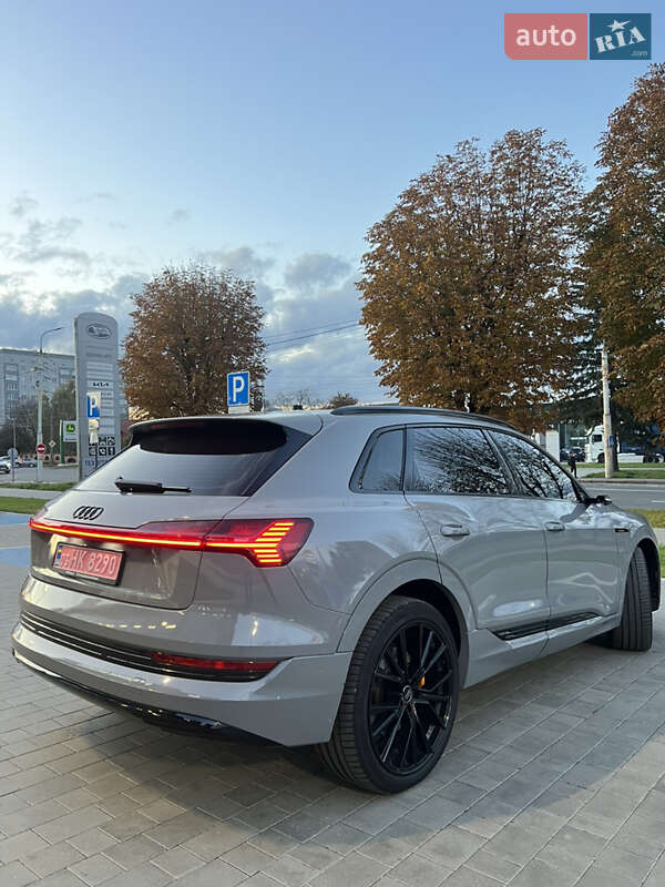 Внедорожник / Кроссовер Audi e-tron 2020 в Луцке