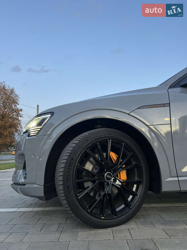 Внедорожник / Кроссовер Audi e-tron 2020 в Луцке