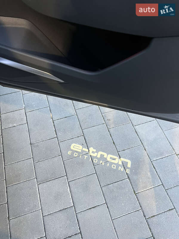 Внедорожник / Кроссовер Audi e-tron 2020 в Луцке