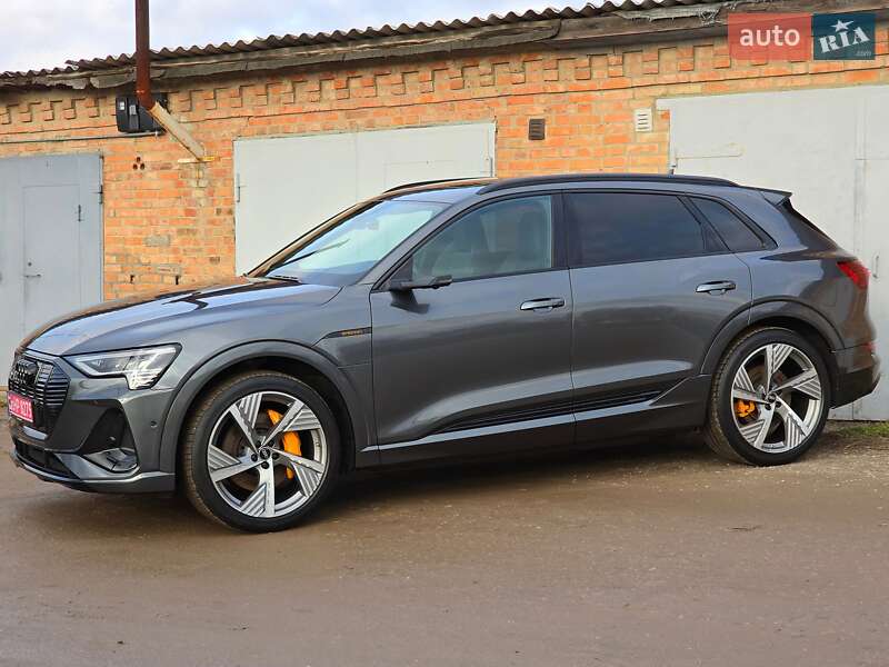 Внедорожник / Кроссовер Audi e-tron 2022 в Житомире