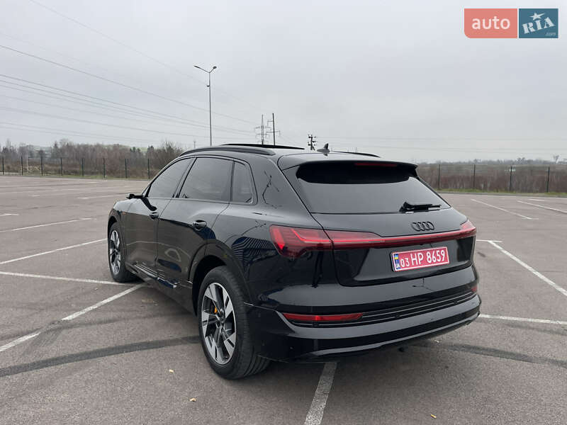 Внедорожник / Кроссовер Audi e-tron 2022 в Ровно фото 3 Внедорожник / Кроссовер Audi e-tron 2022 в Ровно