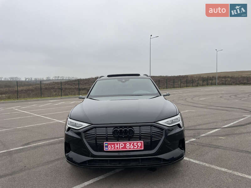 Внедорожник / Кроссовер Audi e-tron 2022 в Ровно фото 8 Внедорожник / Кроссовер Audi e-tron 2022 в Ровно