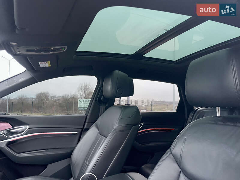 Внедорожник / Кроссовер Audi e-tron 2022 в Ровно фото 63 Внедорожник / Кроссовер Audi e-tron 2022 в Ровно