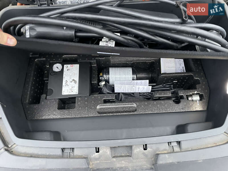 Внедорожник / Кроссовер Audi e-tron 2022 в Ровно фото 68 Внедорожник / Кроссовер Audi e-tron 2022 в Ровно