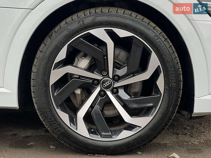 Внедорожник / Кроссовер Audi e-tron 2023 в Луцке