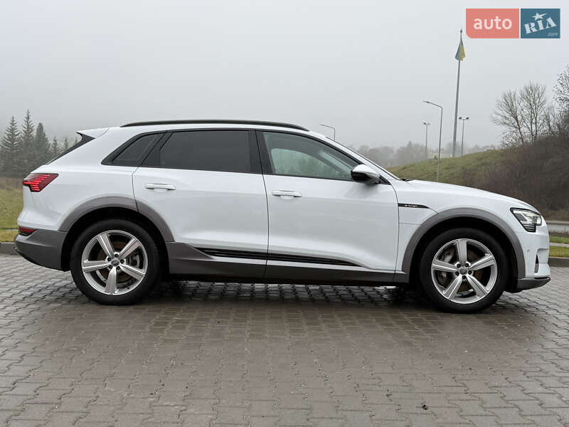 Внедорожник / Кроссовер Audi e-tron 2021 в Тернополе фото 11 Внедорожник / Кроссовер Audi e-tron 2021 в Тернополе